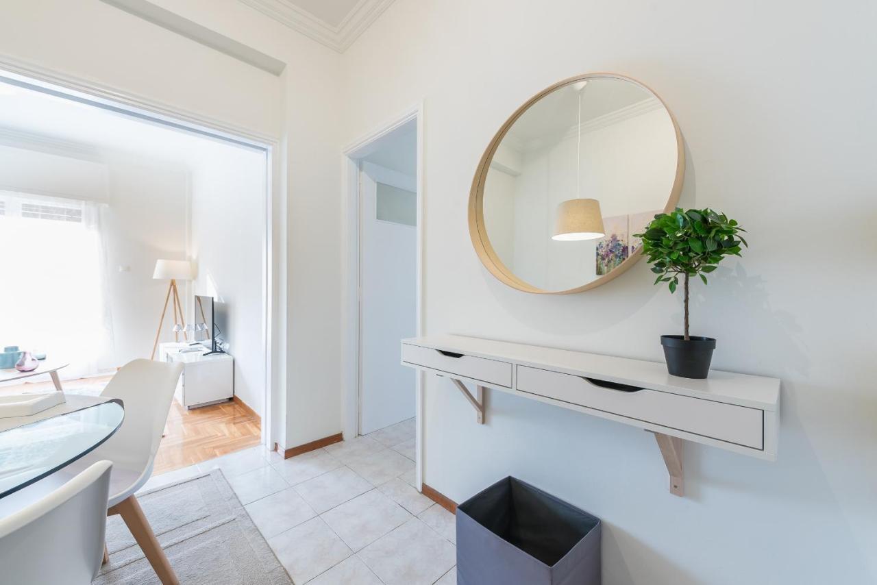 Cozy And Fresh Apt Close To Metro Athen Eksteriør billede